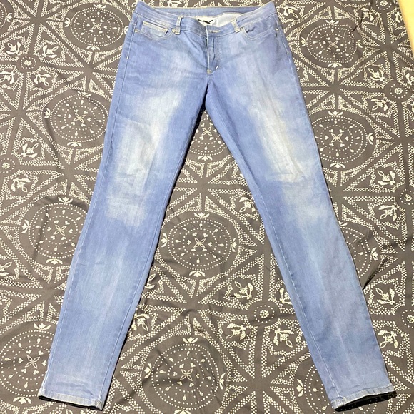 Witchery Denim - WITCHERY Ladies Size 12 Jeans In Great Cond!